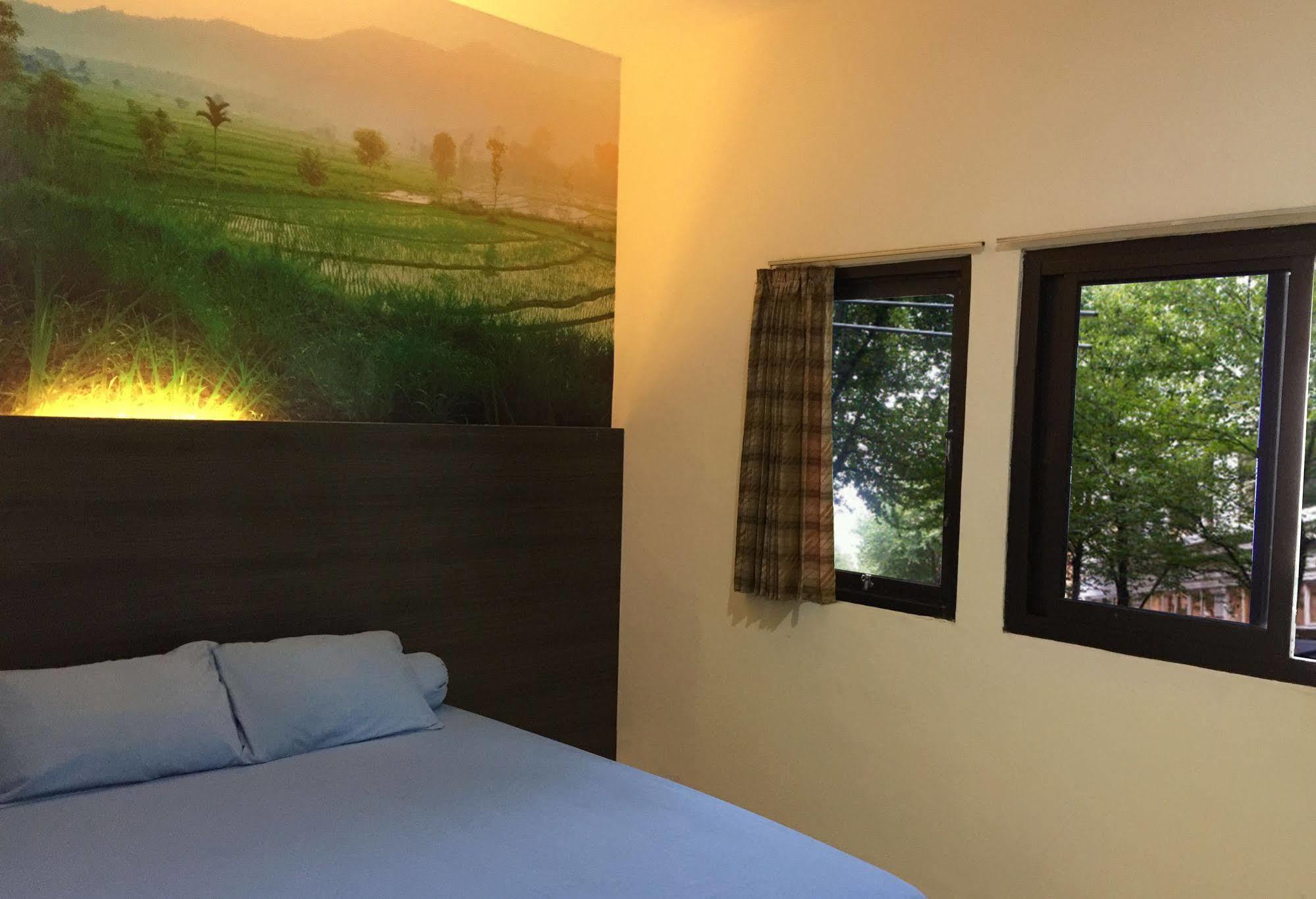 Wisma Sentosa Makassar Ngoại thất bức ảnh